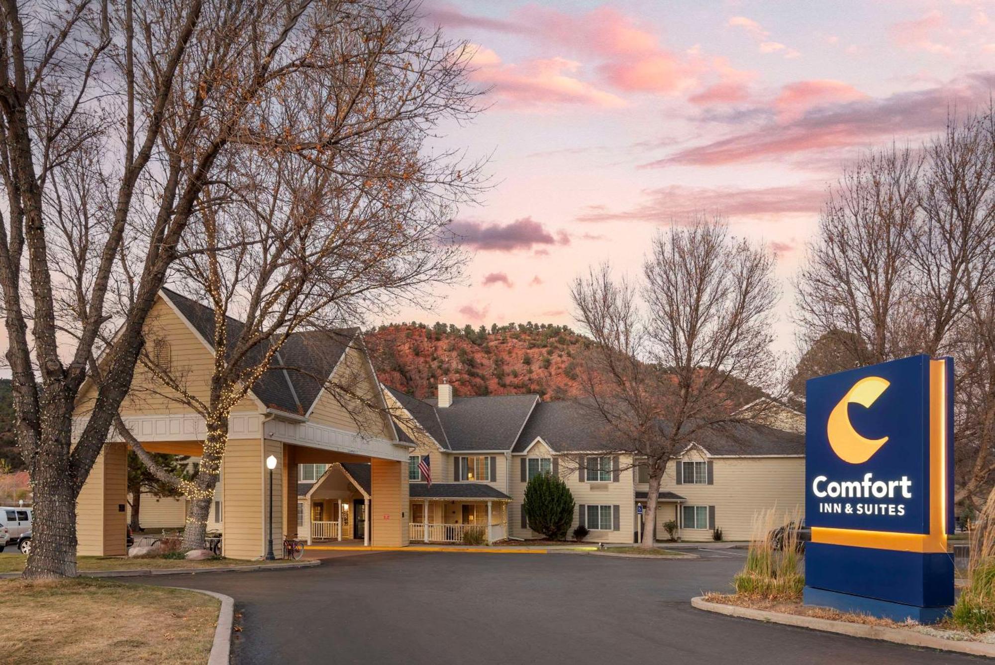Comfort Inn & Suites Carbondale On The Roaring Fork Ngoại thất bức ảnh